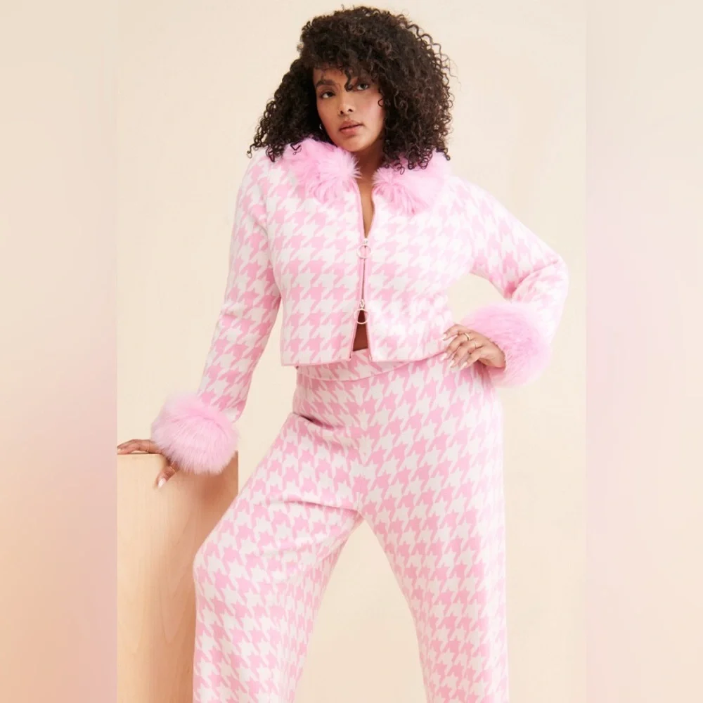 Show Me Your MuMu Pink Houndstooth Wide Leg Pants - Picture 8 of 8